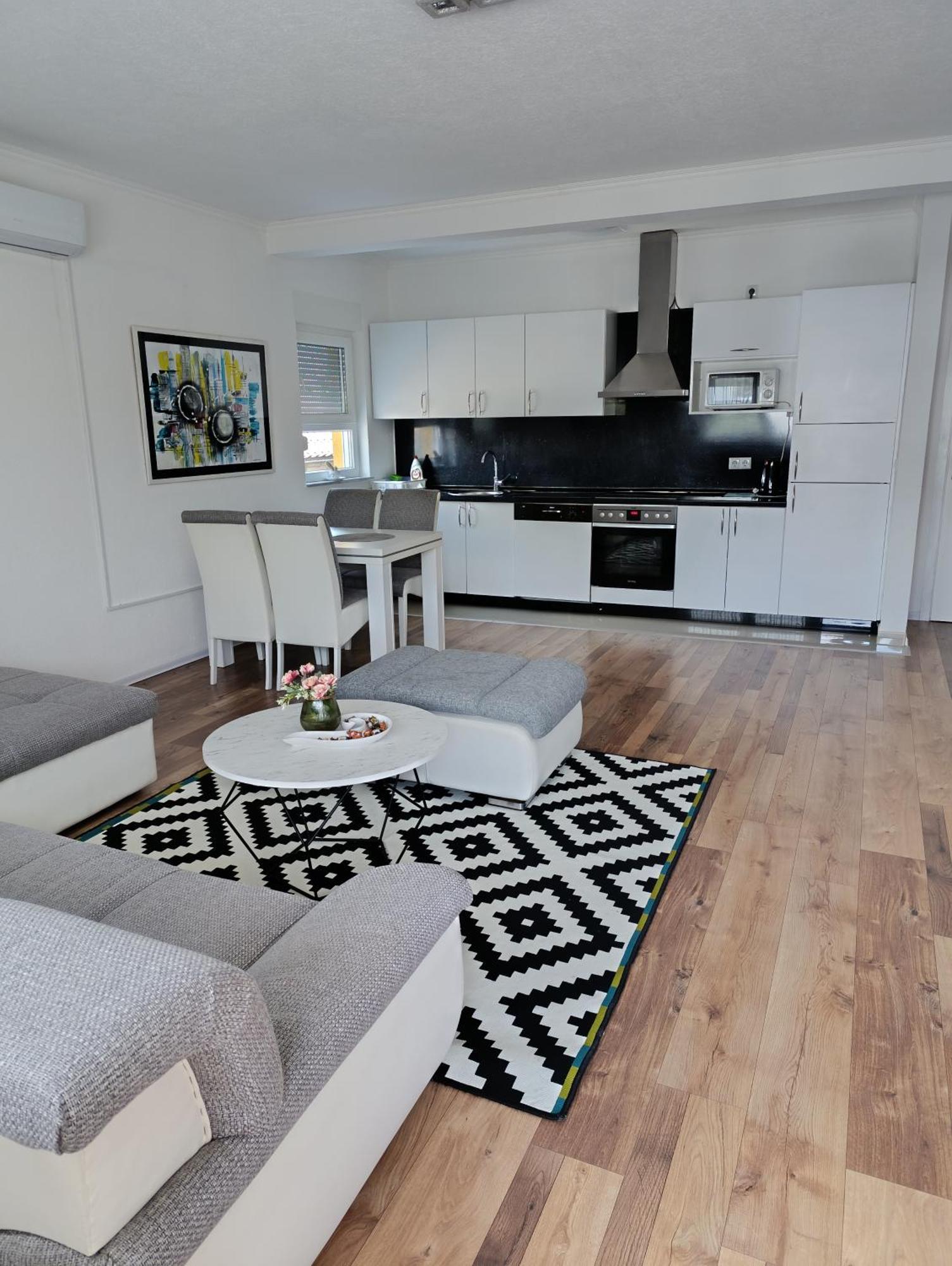 Apartmani Jasmina 2 Bihac Exterior photo